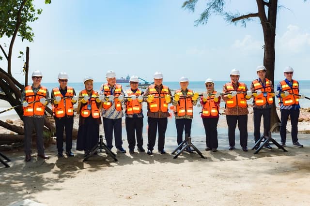 Apa Itu Kabel Laut NCC? Proyek TelkomGroup yang Hubungkan RI-Singapura