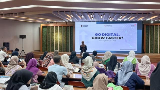 Dari TikTok sampai E-Commerce, Telkom Ajak UMKM Jabar Go Digital