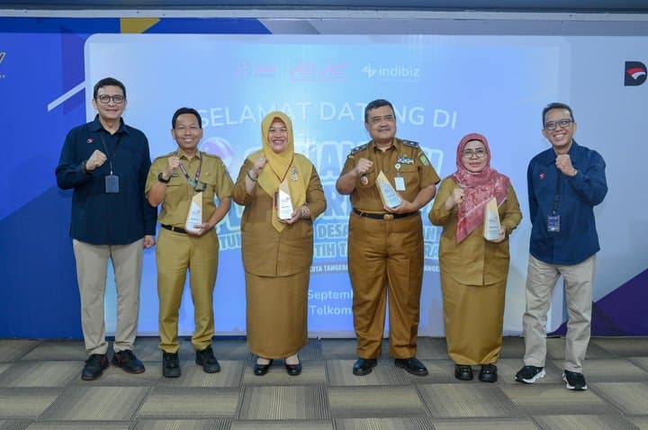 Telkom Dorong Digitalisasi Koperasi UMKM di Desa Lewat Program KDMP