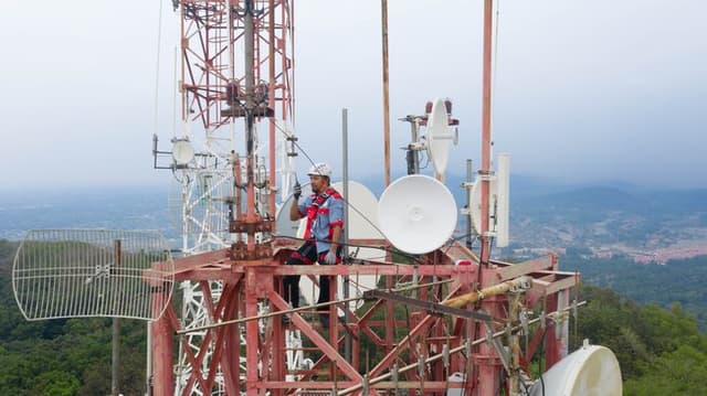 Telkom Kerahkan Internet Satelit dan WiFi Gratis untuk Banjir Sumatra