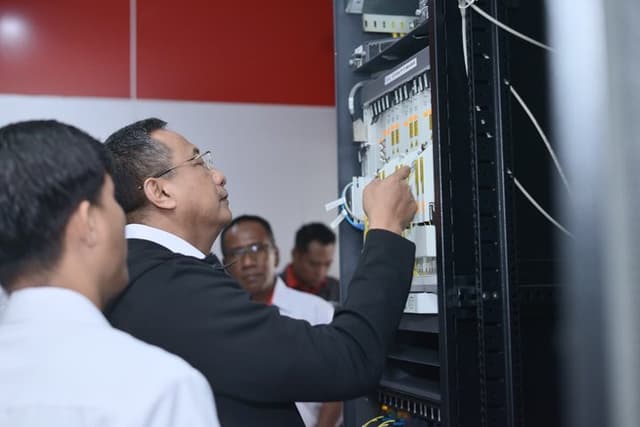 Telkomsat Bawa Koneksi Satelit ke 17 Titik Terdampak Gempa NTT