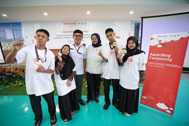 Telkomsel–AWS Latih Siswa Disabilitas Lewat 'Terampil di Awan 2.0'
