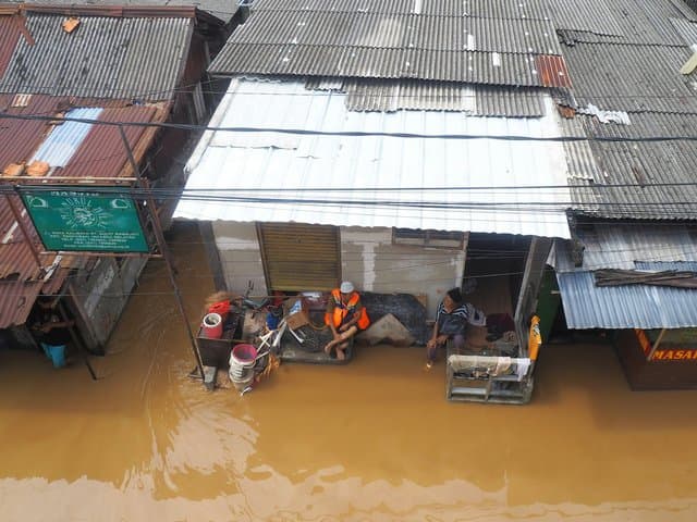 Komdigi Klaim 95 Persen Internet di Sumatra Barat Sudah Kembali Normal
