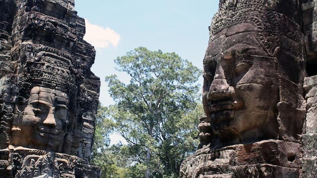 Patung Berusia Seribu Tahun Muncul di Angkor Wat