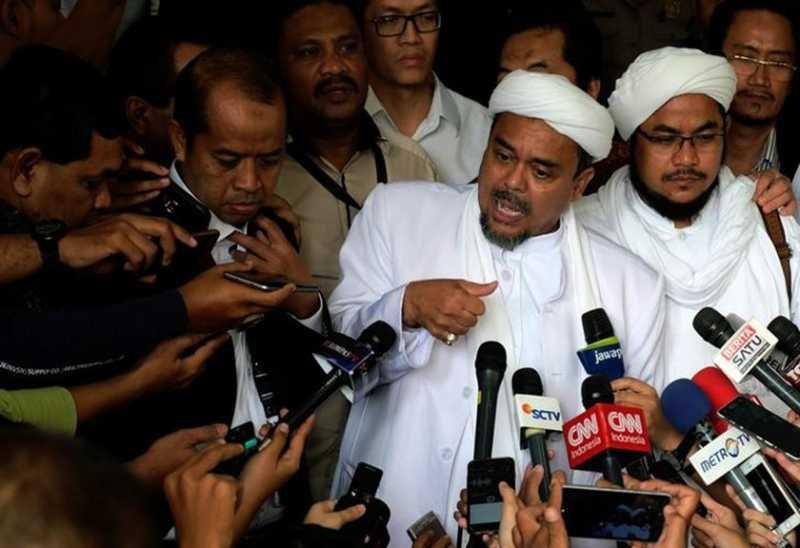  Kejar Rizieq, Polda Metro Koordinasi dengan Interpol 