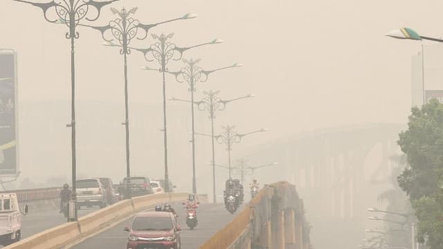 Tak Tahan Kabut Asap di Riau, Warga Mengungsi ke Medan