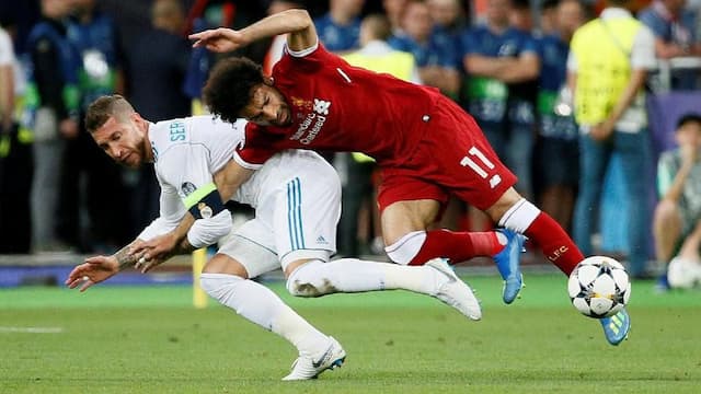Ramos Dituntut Rp16,3 Triliun karena Cederai Mohamed Salah