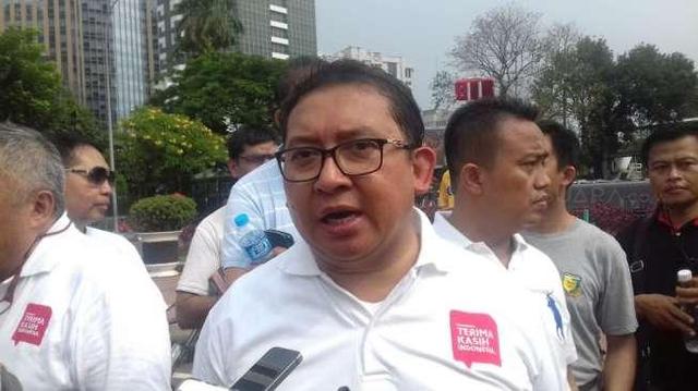 Ekspresi Fadli Zon Saat Dengar Ahok Cerai dengan Veronica Tan