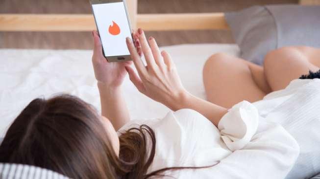 Cuma Ngobrol, Wanita Ini Bisa Raup Rp 15 Juta dari Tinder