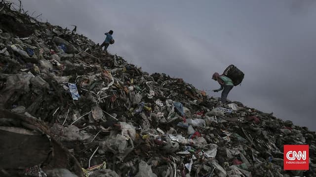 Malaysia Akan Kembalikan Tiga Ribu Ton Sampah ke Negara Asal