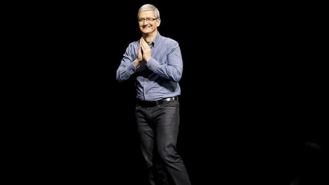 Tim Cook Terima Gaji Rp3,45 Miliar Tiap Bulan dari Apple