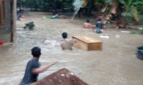 21 Warga Terluka Akibat Banjir Bandang di Kuningan