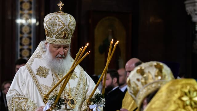 Gereja Ortodoks Rusia: Smartphone Bisa Buka Jalan bagi Antikristus 