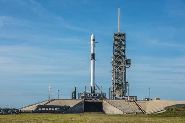 Roket Falcon 9 siap bawa satelit Merah Putih ke slot orbit