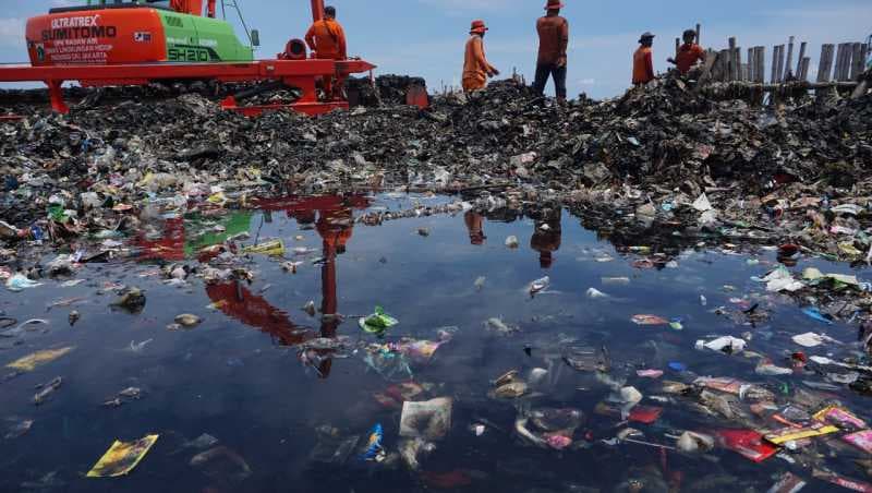 400.000 Ton Plastik Diperkirakan Masuk ke Laut Indonesia Setiap Tahun