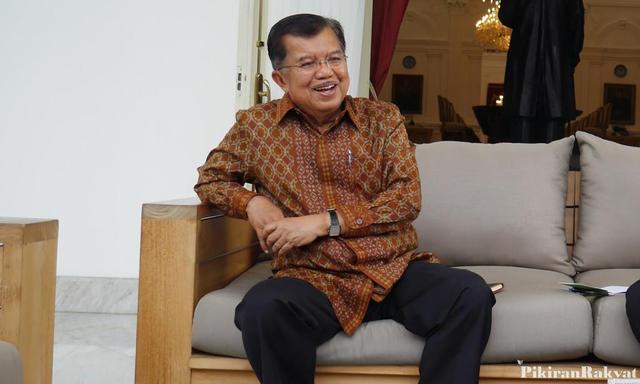 Jusuf Kalla Pimpin Pemakaman Hasyim Muzadi