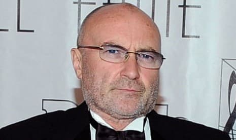 Phil Collins Batal Konser di London karena Kepala Terbentur