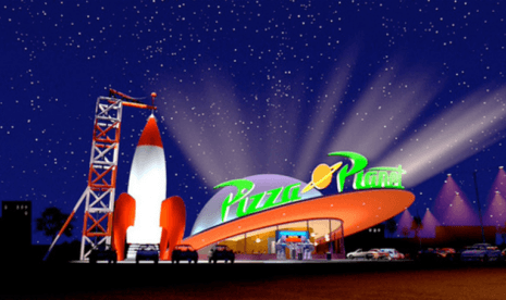 Disneyland Buat Pizza Planet Toy Story