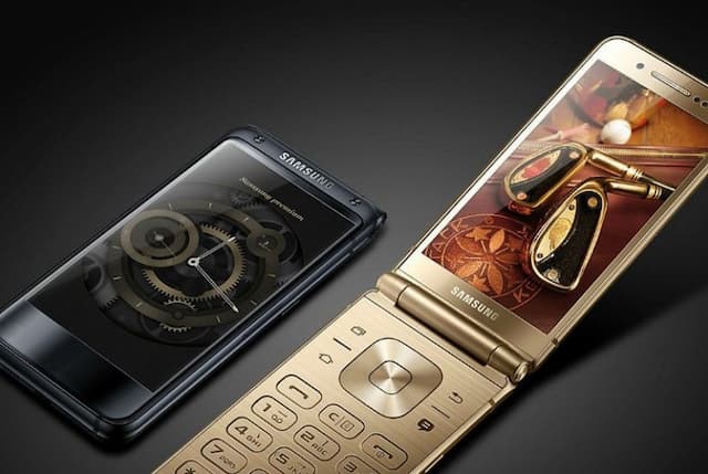 Smartphone Lipat Samsung Dikabarkan Sematkan 3 Panel OLED