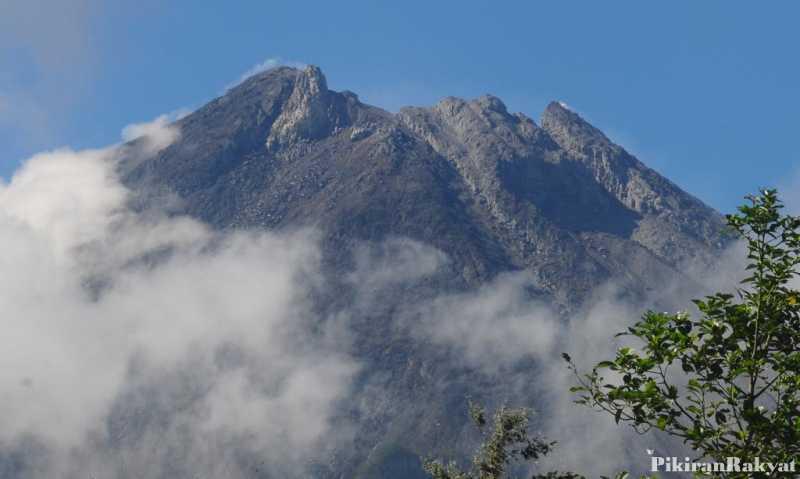 Gunung Merapi Kembali Keluarkan Letusan Freatik