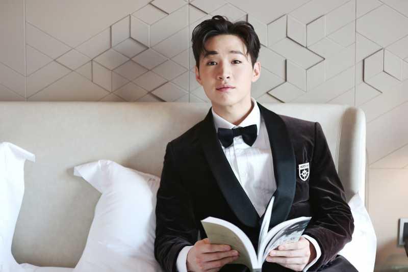 Lewat Instagram, Henry Super Junior Bikin Heboh Penggemar Indonesia 