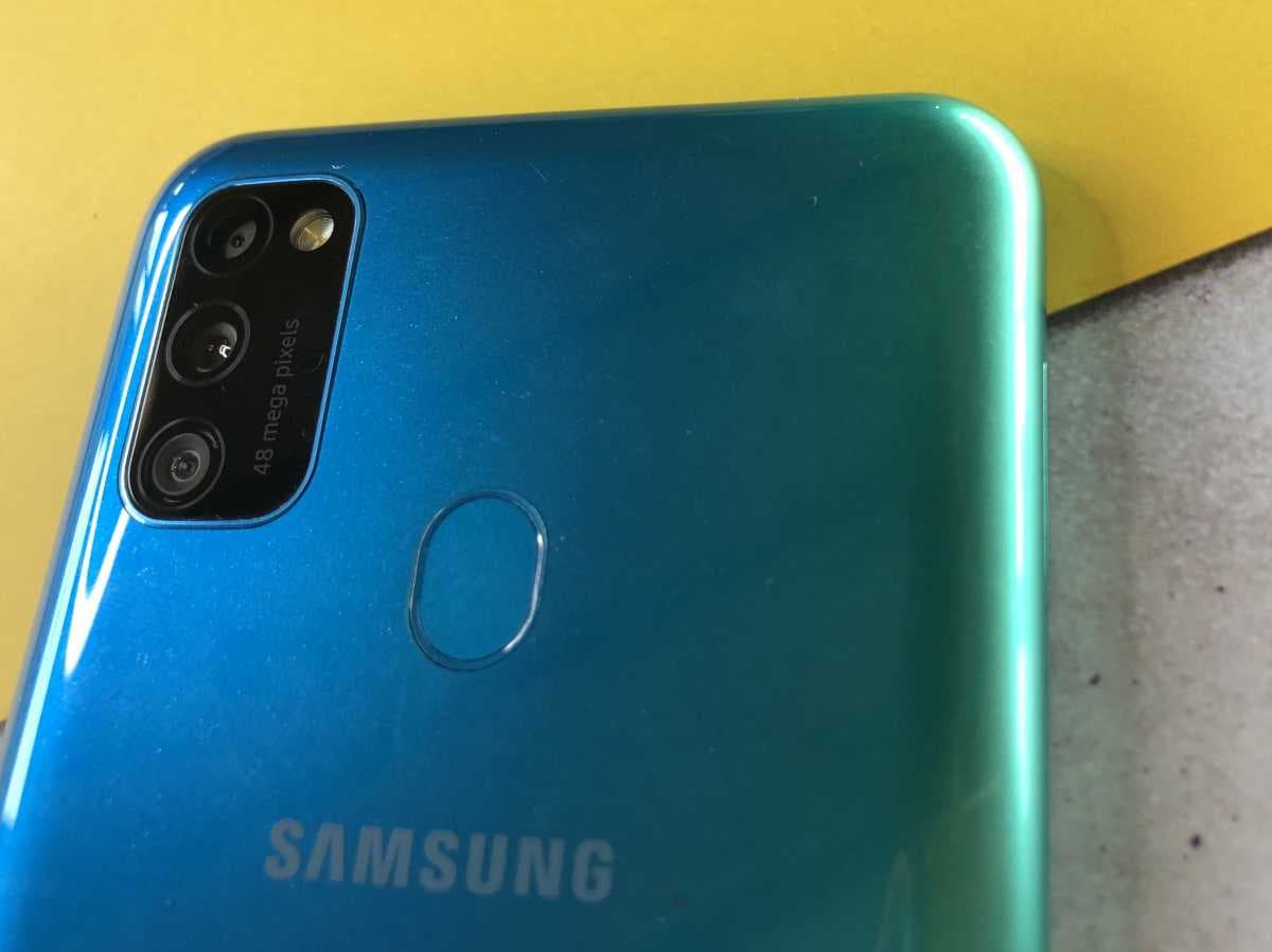 Mari Kita Sambut Ponsel dengan Baterai 6.000 mAh Terbaru Mari Kita Sambut Ponsel dengan Baterai 6.000 mAh Terbaru