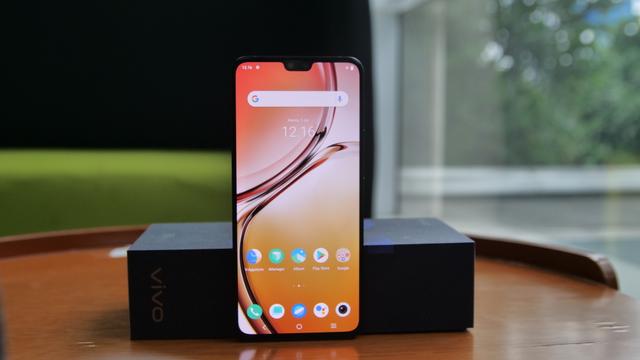 Video: First Impression vivo V23 5G