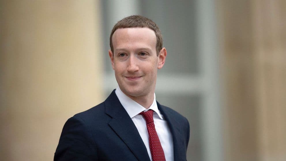 Mark Zuckerberg Mau Ubah Facebook Jadi Dunia Tiga Dimensi Mark Zuckerberg Mau Ubah Facebook Jadi Dunia Tiga Dimensi