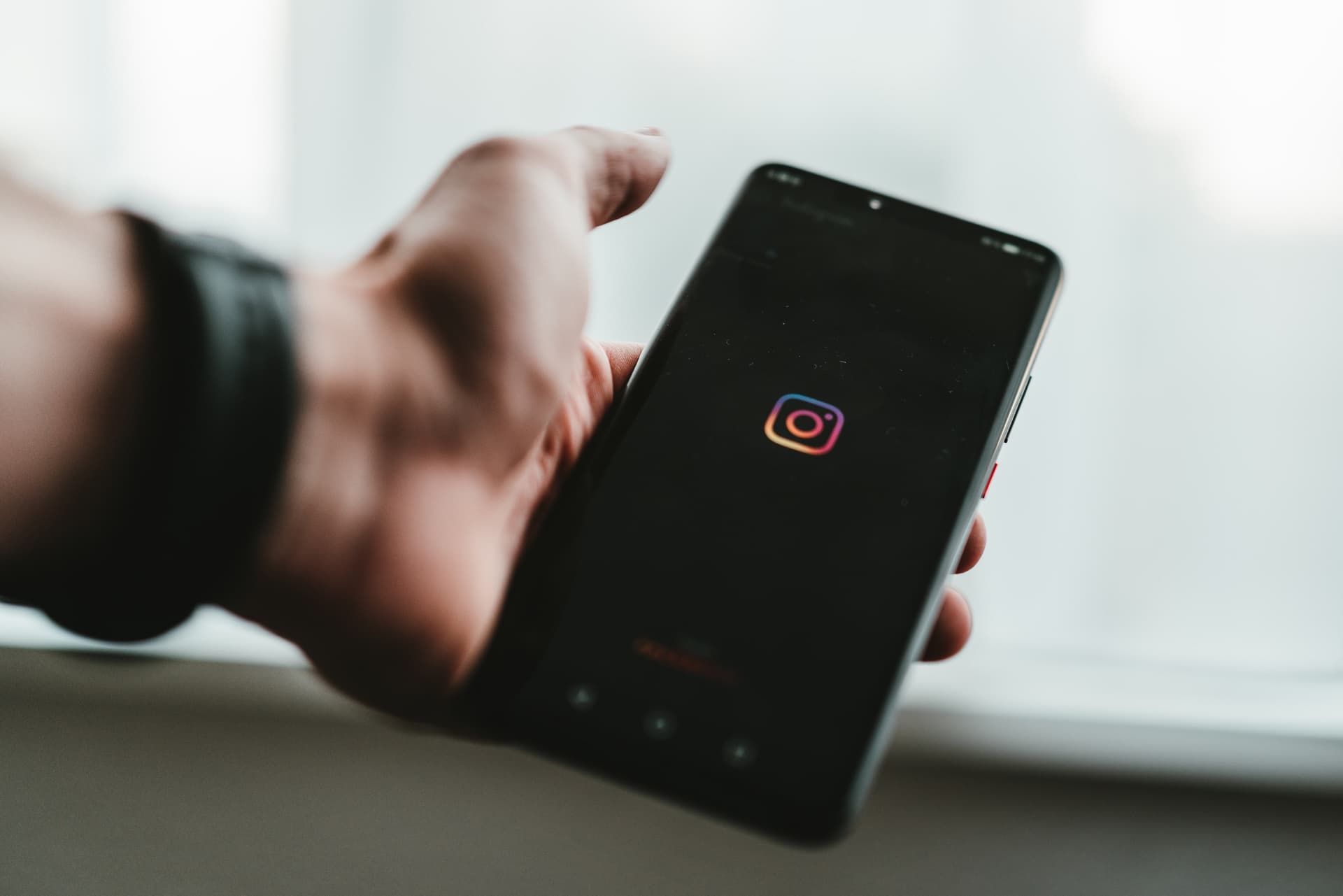 Facebook Tunda Pengembangan Aplikasi Instagram Kids, Banyak Kritik