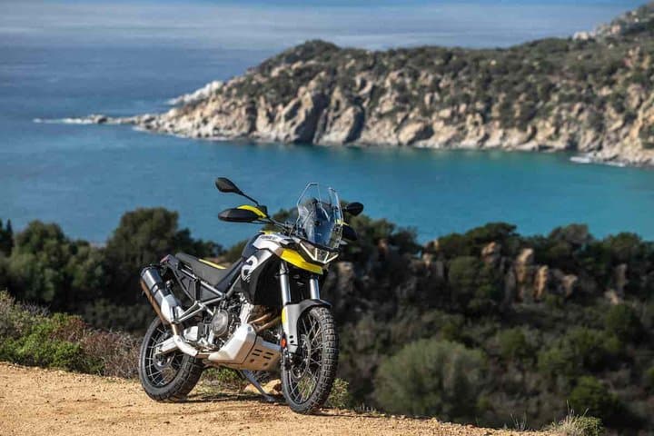 Aprilia Luncurkan Moge Petualang Tuareg 660 Aprilia Luncurkan Moge Petualang Tuareg 660