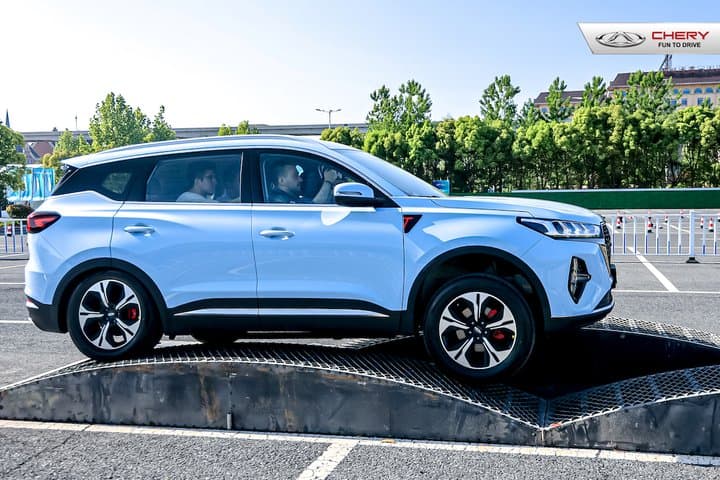 Perbedaan Chery Tiggo 7 dan 8 Pro Versi Hybrid Perbedaan Chery Tiggo 7 dan 8 Pro Versi Hybrid