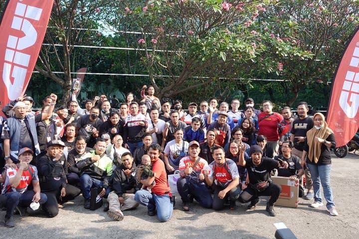 Uzone.id Sukses Gelar 'Safety Riding Course: Berkendara dengan Box' Uzone.id Sukses Gelar 'Safety Riding Course: Berkendara dengan Box'