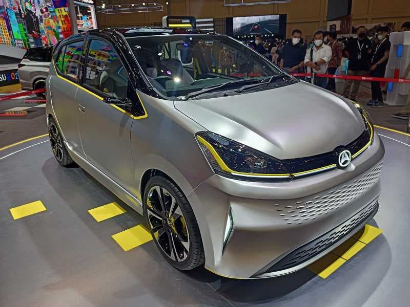 GIIAS 2022: Daihatsu Ayla EV Pakai Motor Listrik 60 kW dan Baterai 32 kWh