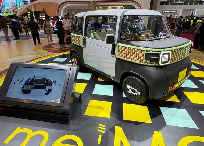 Mobil Listrik Konsep Daihatsu me:MO Mejeng di GIIAS 2024, Imut Banget! Mobil Listrik Konsep Daihatsu me:MO Mejeng di GIIAS 2024, Imut Banget!