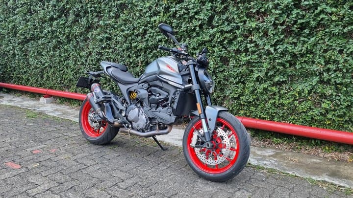Spesifikasi Ducati Monster 937, Mesin 2-Silinder Tenaganya Sebesar Ini Spesifikasi Ducati Monster 937, Mesin 2-Silinder Tenaganya Sebesar Ini