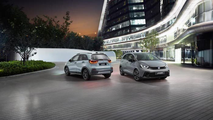 Honda Jazz Facelift, Masih Imut Tapi Makin Canggih Honda Jazz Facelift, Masih Imut Tapi Makin Canggih