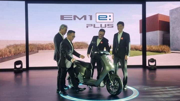 Honda <i>Spill</i> Bakal Siapkan 30 Model Motor Listrik Sampai 2030 Honda <i>Spill</i> Bakal Siapkan 30 Model Motor Listrik Sampai 2030