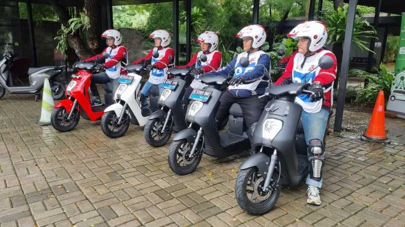 Honda Gelar Pelatihan Safety Riding Motor Listrik di 9 Kota