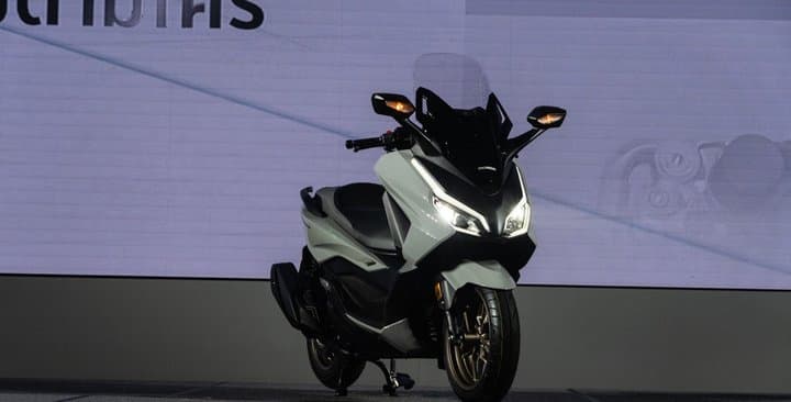 New Honda Forza 350 Resmi Meluncur, Harga Cuma Rp72 Jutaan New Honda Forza 350 Resmi Meluncur, Harga Cuma Rp72 Jutaan