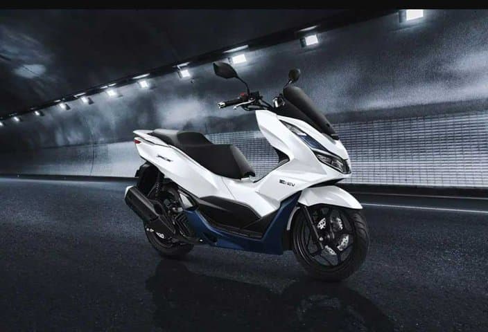 Kurang Laku, Honda Lebih Milih Jualan Motor Listrik Ketimbang Hybrid Kurang Laku, Honda Lebih Milih Jualan Motor Listrik Ketimbang Hybrid