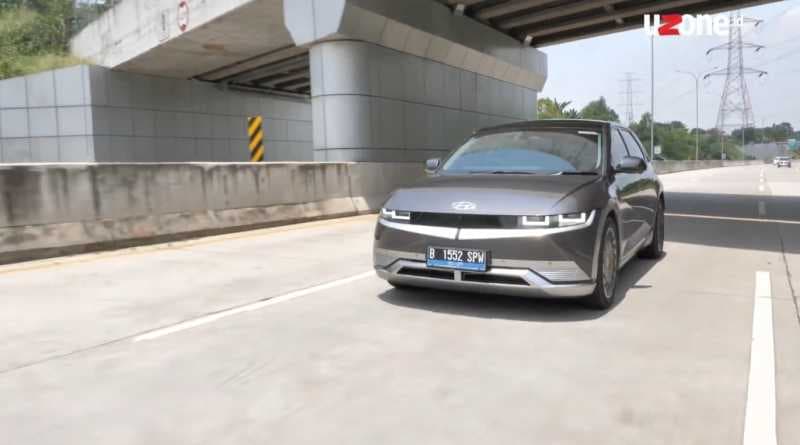 VIDEO: Hyundai Ioniq dari Kacamata Petrolhead - Feat. Tasa Saputri