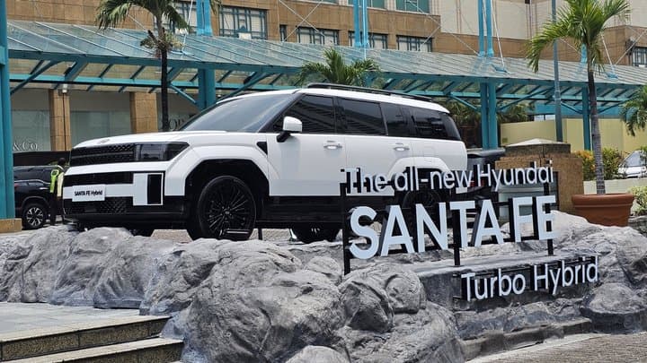 Alasan Hyundai Nekat Luncurkan Mobil Mahal Santa Fe Meski Pasar Lesu Alasan Hyundai Nekat Luncurkan Mobil Mahal Santa Fe Meski Pasar Lesu