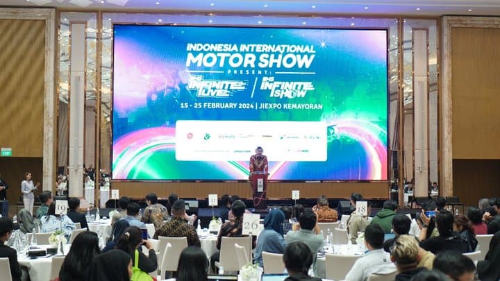Habis Nyoblos, Langsung Gas Hunting Ratusan Mobil Baru di IIMS 2024 Habis Nyoblos, Langsung Gas Hunting Ratusan Mobil Baru di IIMS 2024