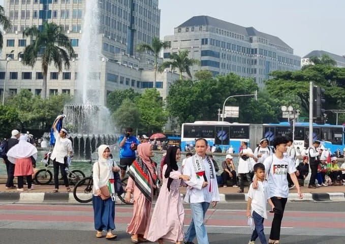 Aksi Munajat 212, Polisi Lakukan Rekayasa Lalu Lintas di Seputar Monas Aksi Munajat 212, Polisi Lakukan Rekayasa Lalu Lintas di Seputar Monas