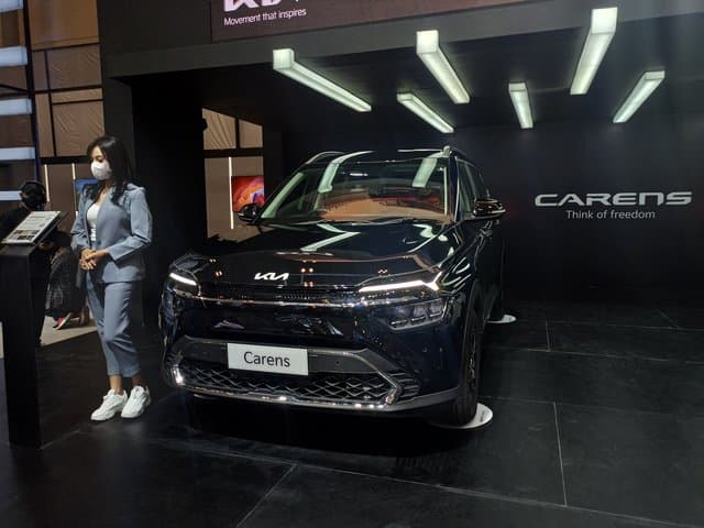 GIIAS 2022: Penjualan KIA Tembus 900 Unit, Carens dan Sonet Terlaris GIIAS 2022: Penjualan KIA Tembus 900 Unit, Carens dan Sonet Terlaris
