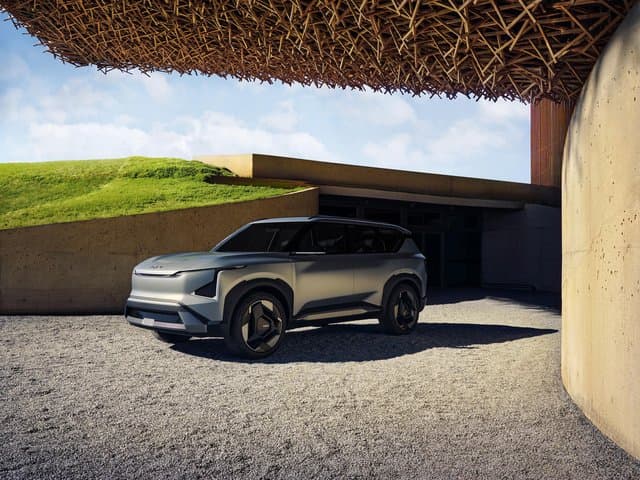 Agresivitas Elektrifikasi Korea, Kia Perkenalkan SUV Concept EV5 Agresivitas Elektrifikasi Korea, Kia Perkenalkan SUV Concept EV5