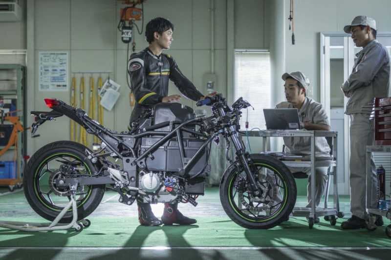 Dua Motor Listrik Kawasaki Terungkap, Segini Tenaganya