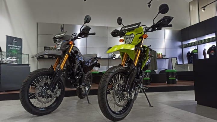Kawasaki Luncurkan KLX Supermoto, Gantikan D-Tracker di Indonesia Kawasaki Luncurkan KLX Supermoto, Gantikan D-Tracker di Indonesia