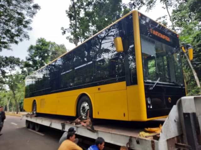 Spesifikasi 'Bus Kuning' Listrik Buatan UI untuk KTT G20