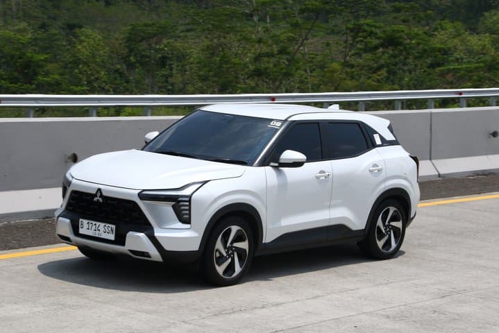 Atap Tanpa Sunroof Bikin Kekedapan Kabin XFORCE Lebih Senyap? Atap Tanpa Sunroof Bikin Kekedapan Kabin XFORCE Lebih Senyap?